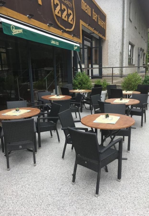 Lavka Hotel *